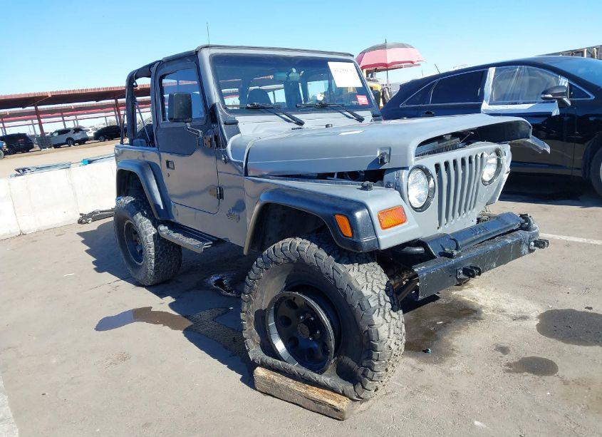 1999 Jeep Wrangler SE (VIN 1J4FY29P9XP479416) main photo