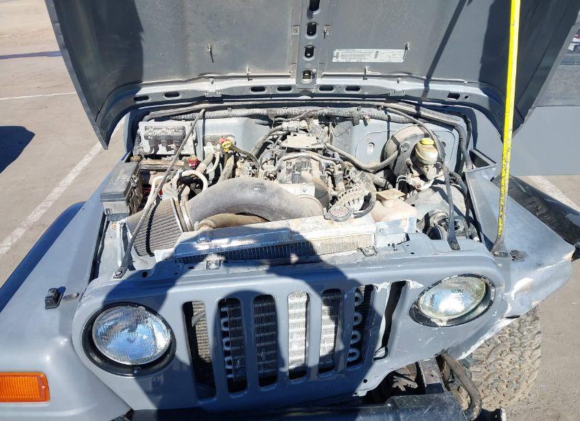 Photo 10 of 1999 Jeep Wrangler SE (VIN 1J4FY29P9XP479416)