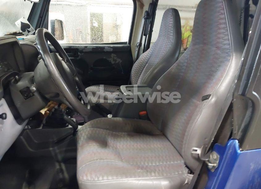 Photo 5 of 1998 Jeep Wrangler SE (VIN 1J4FY29PXWP769503)