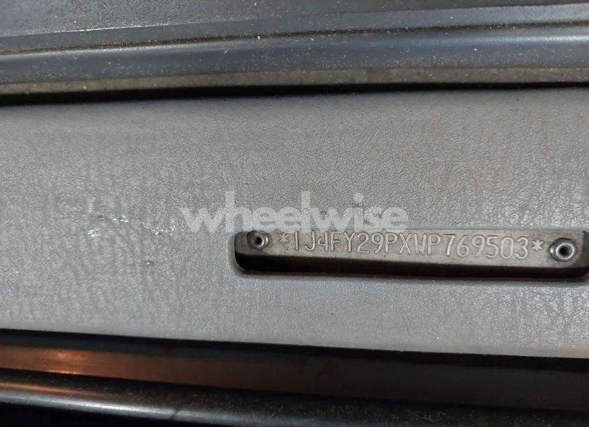 Photo 9 of 1998 Jeep Wrangler SE (VIN 1J4FY29PXWP769503)