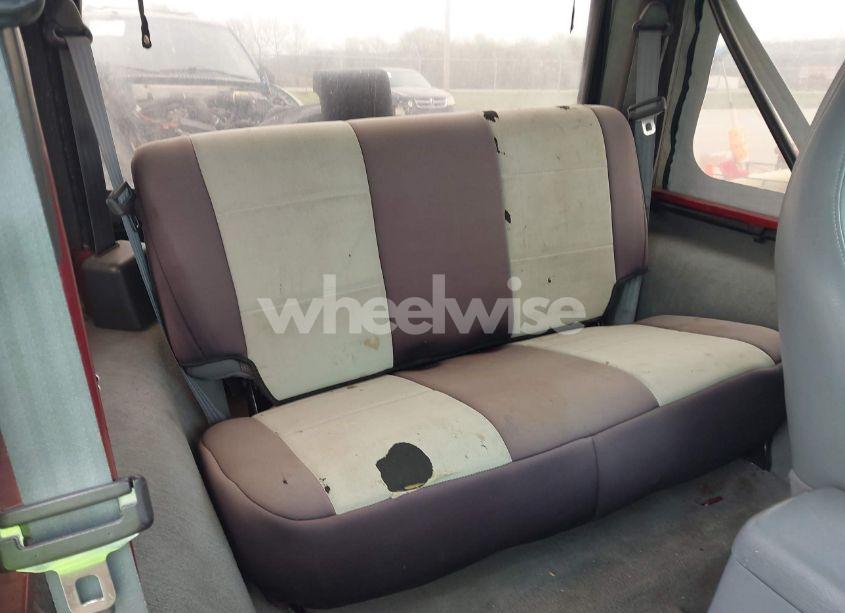 Photo 8 of 1998 Jeep Wrangler SE (VIN 1J4FY29PXWP785510)