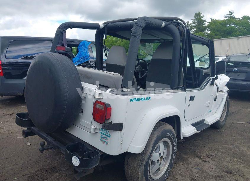 Photo 4 of 1995 Jeep Wrangler / YJ SE (VIN 1J4FY29S1SP206760)