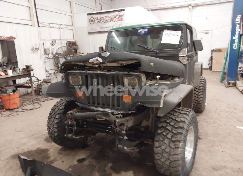 Photo 2 of 1995 Jeep Wrangler / YJ SE (VIN 1J4FY29S1SP228211)