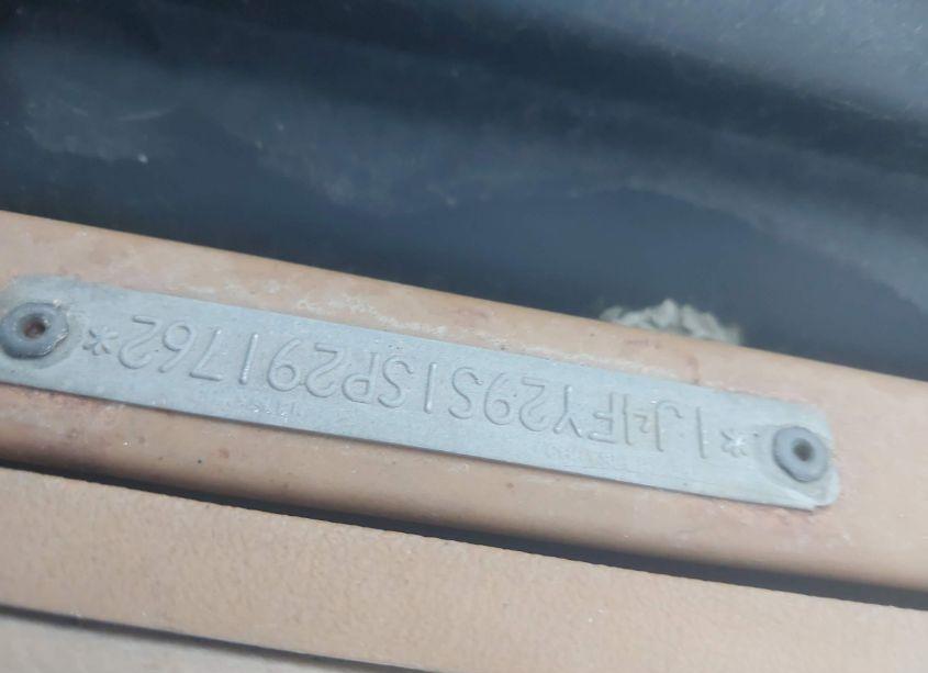 Photo 9 of 1995 Jeep Wrangler / YJ SE (VIN 1J4FY29S1SP291762)