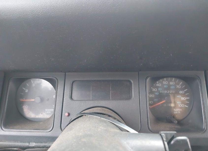 Photo 7 of 1995 Jeep Wrangler / YJ SE (VIN 1J4FY29S7SP221165)