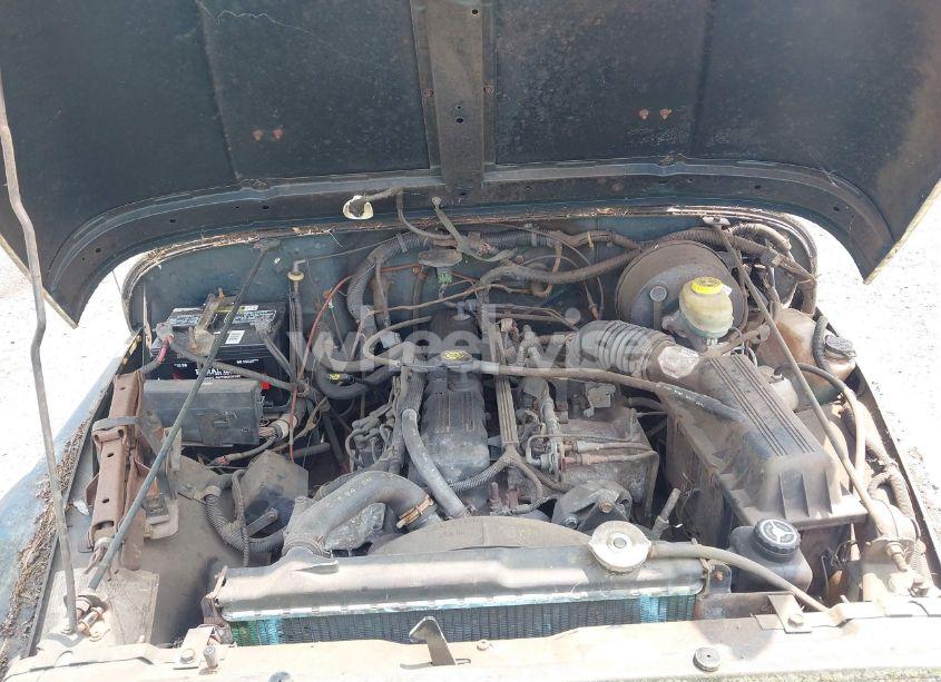 Photo 10 of 1995 Jeep Wrangler / YJ SE (VIN 1J4FY29S8SP234152)