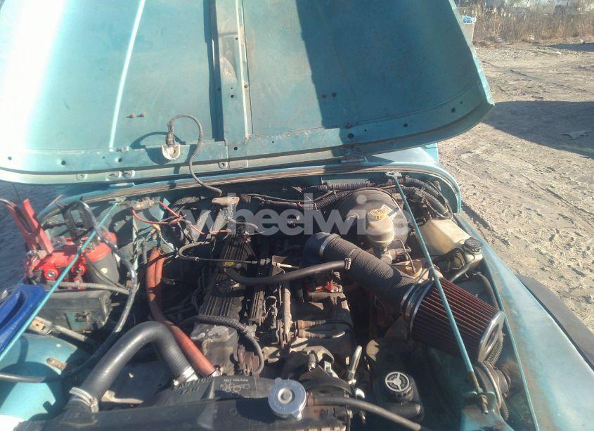 Photo 10 of 1995 Jeep Wrangler / YJ SE (VIN 1J4FY29SXSP216056)