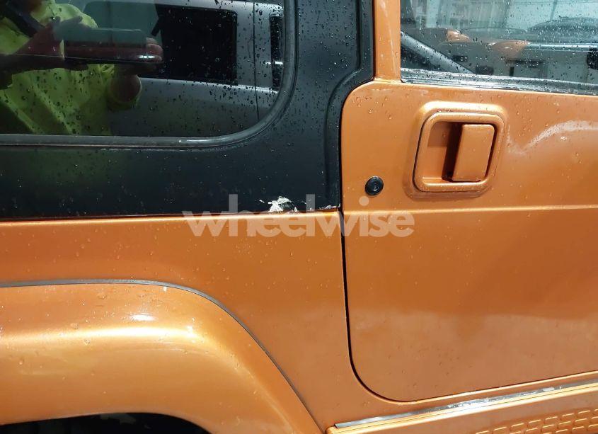 Photo 6 of 1998 Jeep Wrangler SAHARA (VIN 1J4FY49S1WP802940)