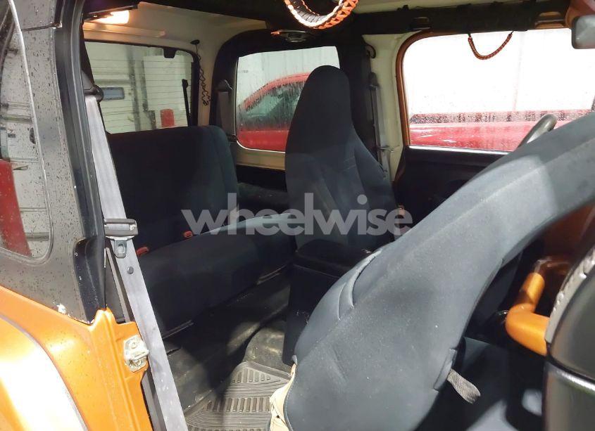 Photo 8 of 1998 Jeep Wrangler SAHARA (VIN 1J4FY49S1WP802940)