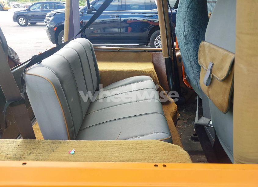 Photo 8 of 1995 Jeep Wrangler / YJ SAHARA (VIN 1J4FY49S2SP209260)