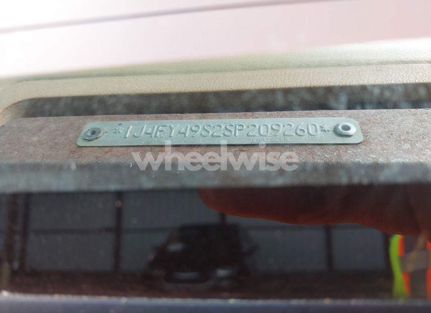 Photo 9 of 1995 Jeep Wrangler / YJ SAHARA (VIN 1J4FY49S2SP209260)