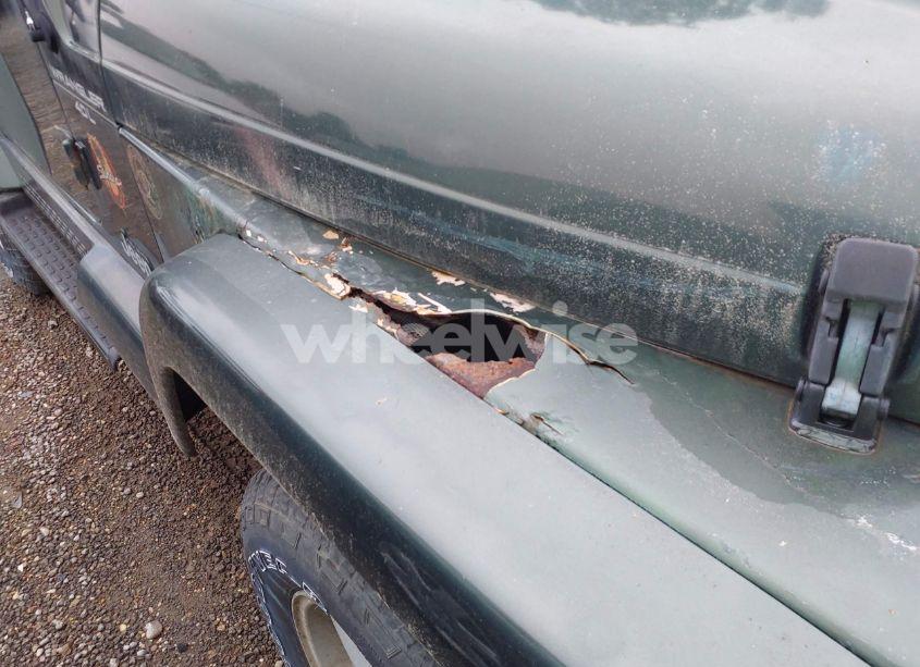 Photo 13 of 1998 Jeep Wrangler SAHARA (VIN 1J4FY49SXWP716218)