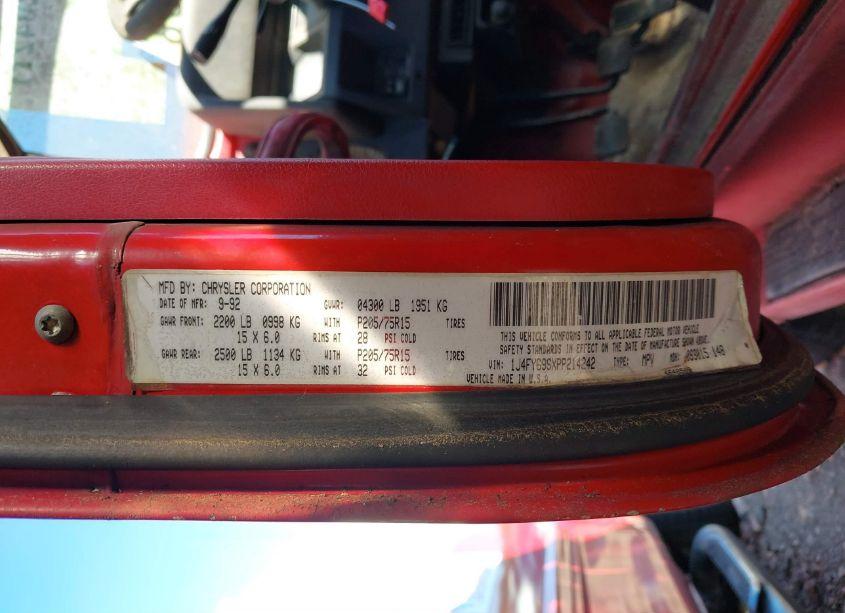 Photo 9 of 1993 Jeep Wrangler / YJ RENEGADE (VIN 1J4FY69SXPP214242)