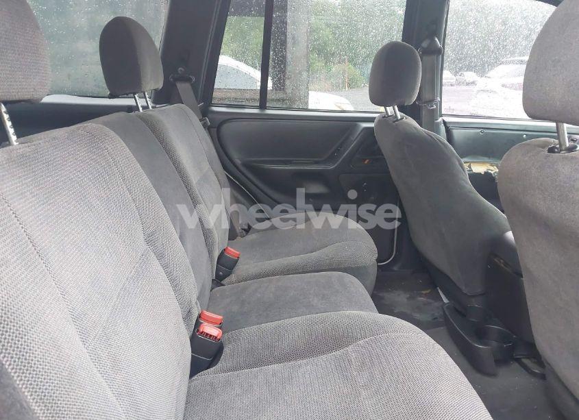 Photo 8 of 1999 Jeep Grand CHEROKEE LAREDO (VIN 1J4G258SXXC518647)