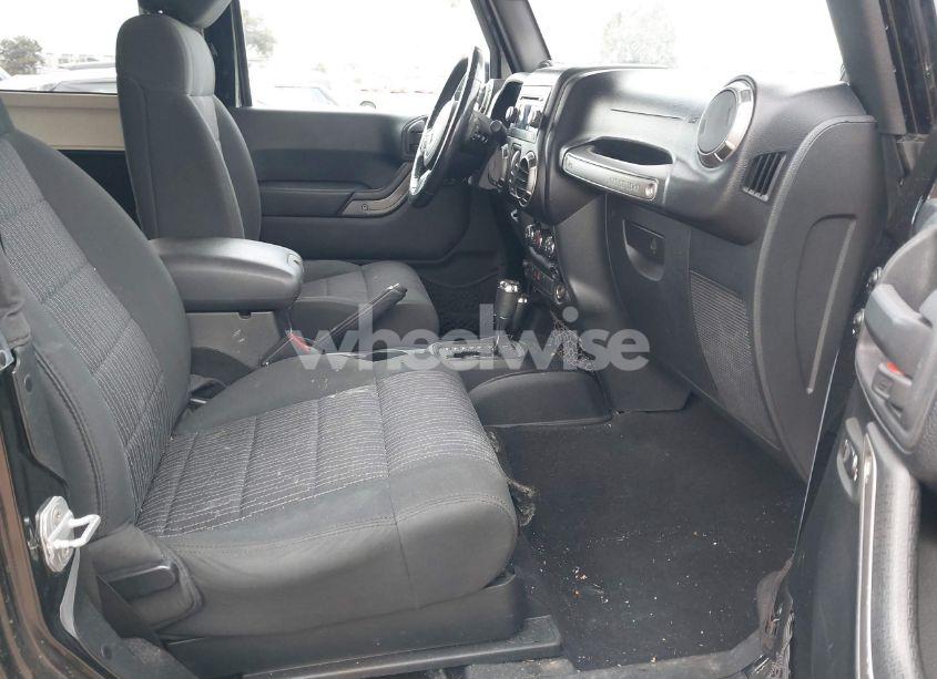 Photo 5 of 2011 Jeep Wrangler SPORT (VIN 1J4GA2D1XBL552398)