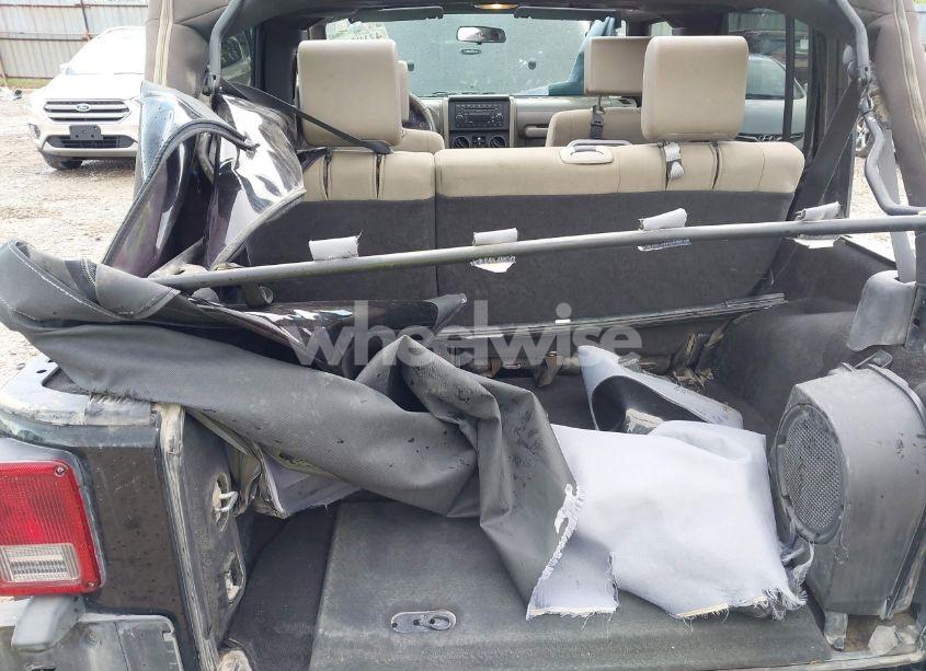 Photo 6 of 2008 Jeep Wrangler UNLIMITED X (VIN 1J4GA39108L501130)