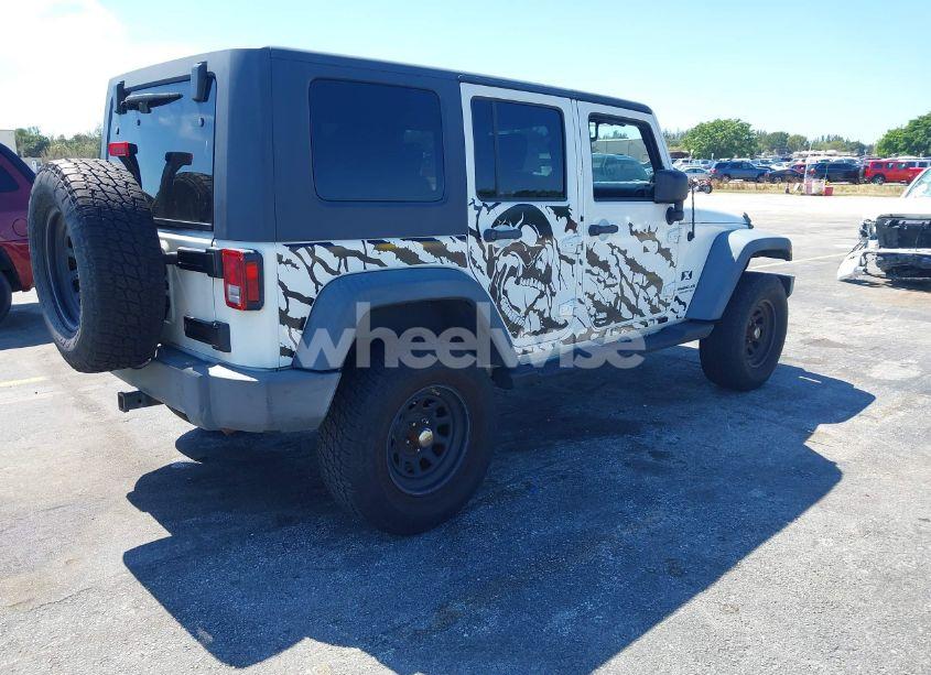 Photo 4 of 2008 Jeep Wrangler UNLIMITED X (VIN 1J4GA39118L536646)