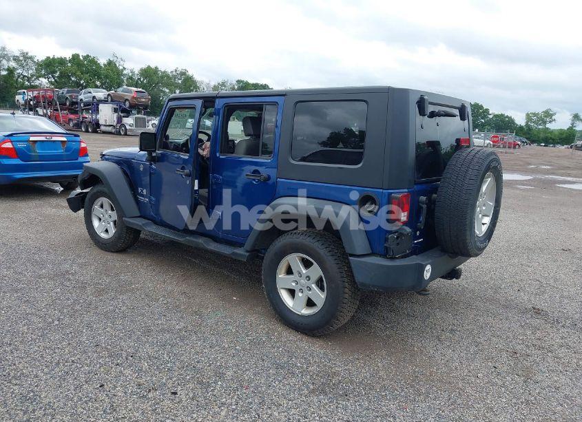 Photo 3 of 2009 Jeep Wrangler UNLIMITED X (VIN 1J4GA39119L761487)