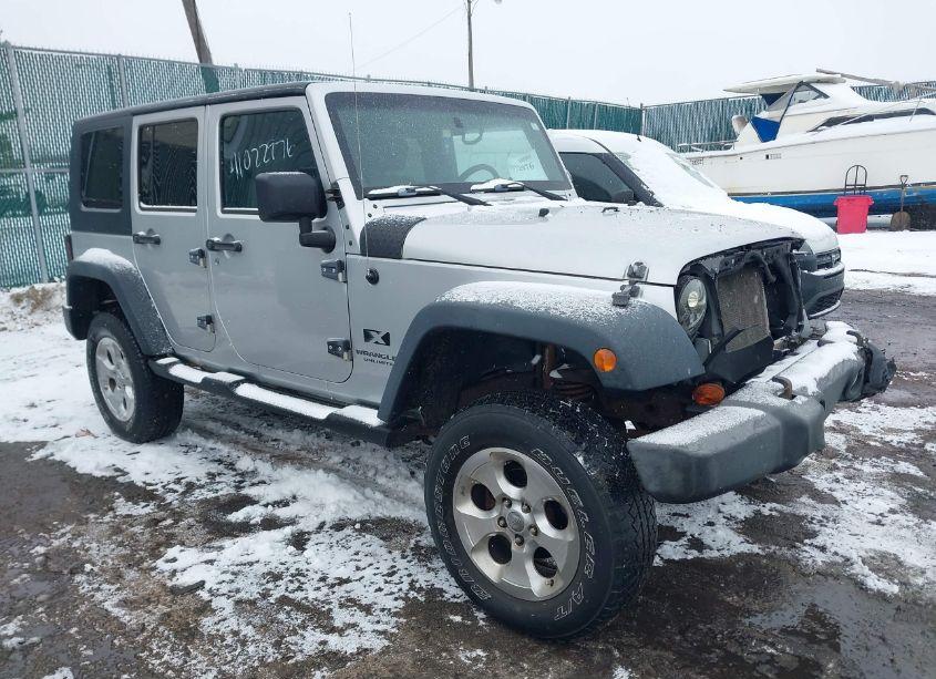 2008 Jeep Wrangler UNLIMITED X (VIN 1J4GA39128L537675) main photo