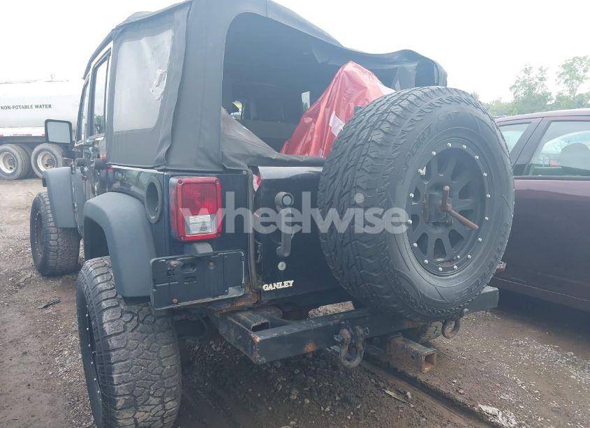 Photo 3 of 2008 Jeep Wrangler UNLIMITED X (VIN 1J4GA39138L641138)