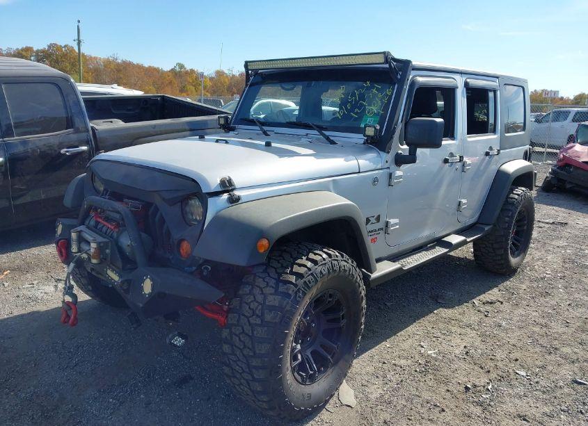 Photo 2 of 2009 Jeep Wrangler UNLIMITED X (VIN 1J4GA39139L738812)