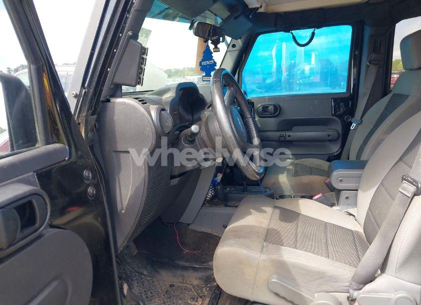 Photo 5 of 2009 Jeep Wrangler UNLIMITED X (VIN 1J4GA39139L756226)