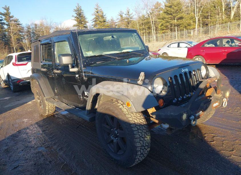 2007 Jeep Wrangler UNLIMITED X (VIN 1J4GA39147L140371) main photo