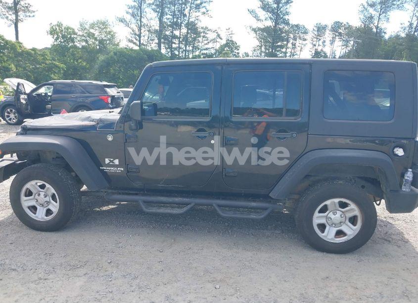 Photo 14 of 2007 Jeep Wrangler UNLIMITED X (VIN 1J4GA39157L141058)