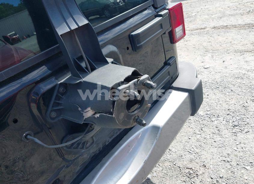 Photo 18 of 2007 Jeep Wrangler UNLIMITED X (VIN 1J4GA39157L141058)