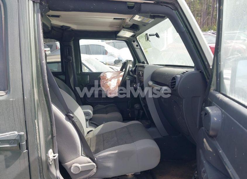 Photo 3 of 2007 Jeep Wrangler UNLIMITED X (VIN 1J4GA39157L151833)
