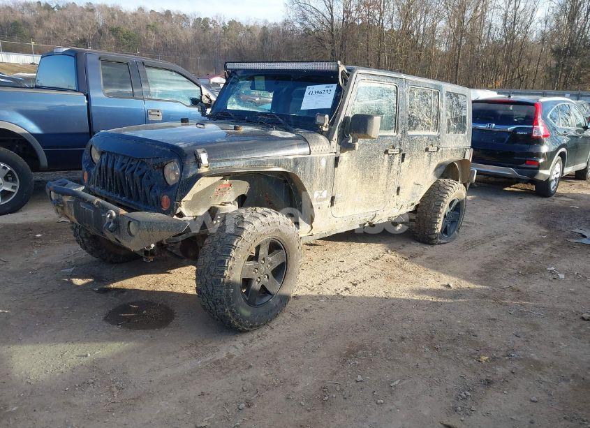 Photo 2 of 2009 Jeep Wrangler UNLIMITED X (VIN 1J4GA39159L780916)