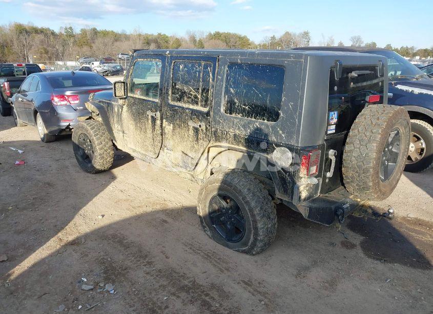 Photo 3 of 2009 Jeep Wrangler UNLIMITED X (VIN 1J4GA39159L780916)