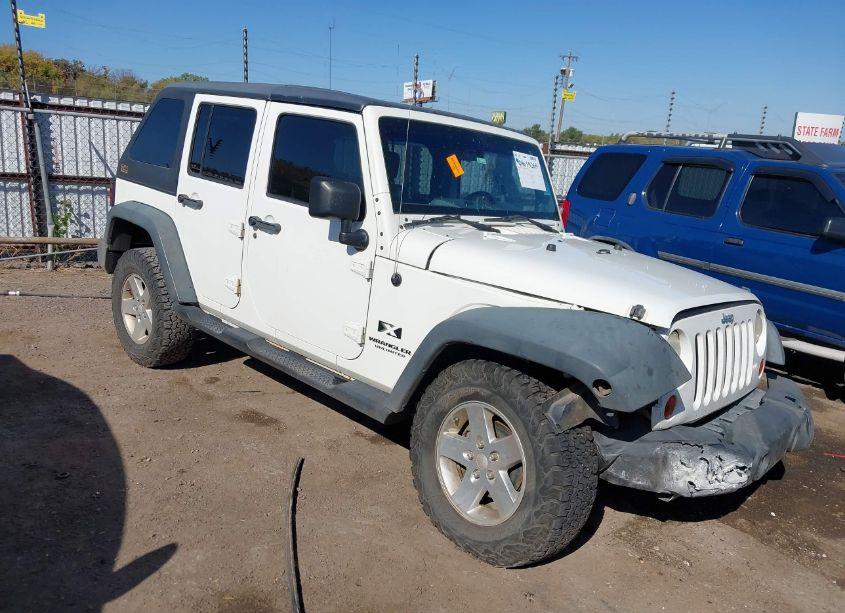 2008 Jeep Wrangler UNLIMITED X (VIN 1J4GA39168L569433) main photo