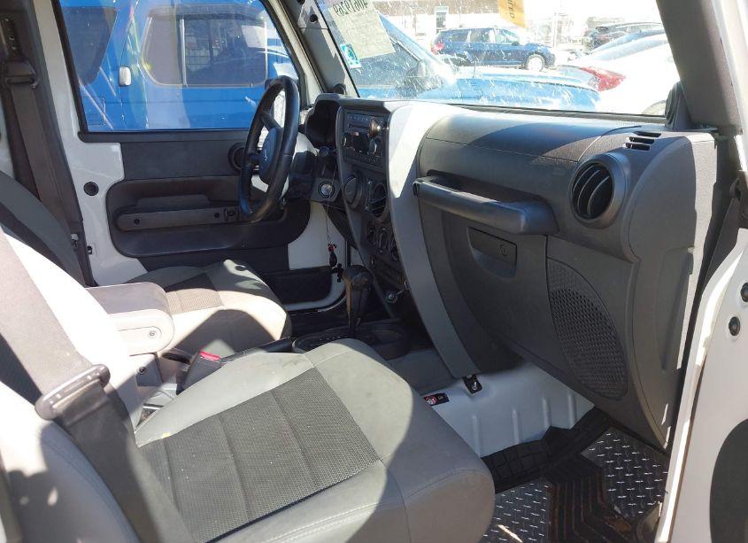 Photo 5 of 2008 Jeep Wrangler UNLIMITED X (VIN 1J4GA39168L569433)