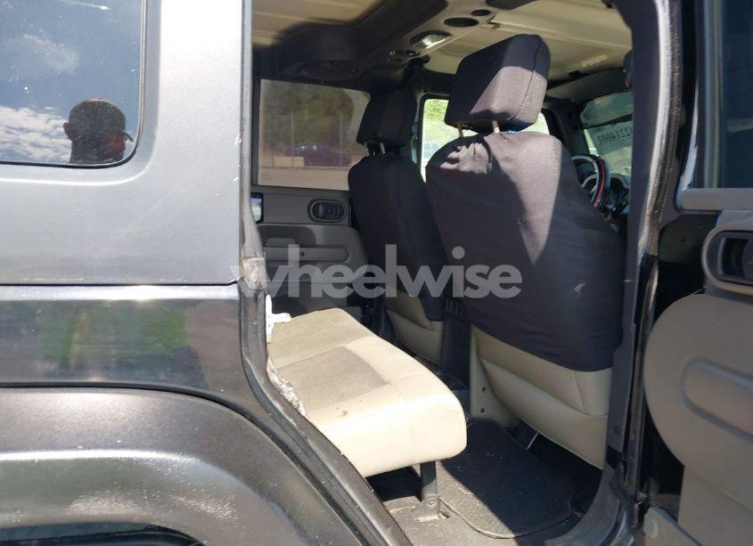 Photo 8 of 2009 Jeep Wrangler UNLIMITED X (VIN 1J4GA39169L742367)