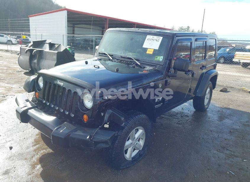 Photo 2 of 2008 Jeep Wrangler UNLIMITED X (VIN 1J4GA39178L507670)