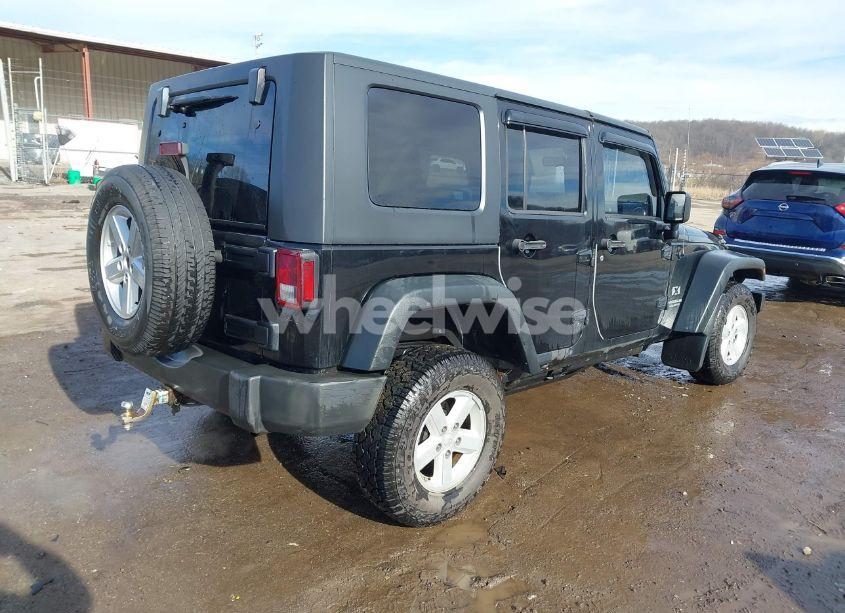 Photo 4 of 2008 Jeep Wrangler UNLIMITED X (VIN 1J4GA39178L507670)