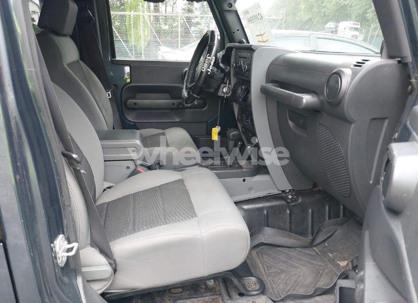 Photo 5 of 2008 Jeep Wrangler UNLIMITED X (VIN 1J4GA39178L588637)