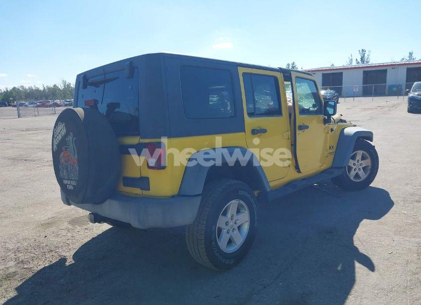 Photo 4 of 2008 Jeep Wrangler UNLIMITED X (VIN 1J4GA39178L647587)