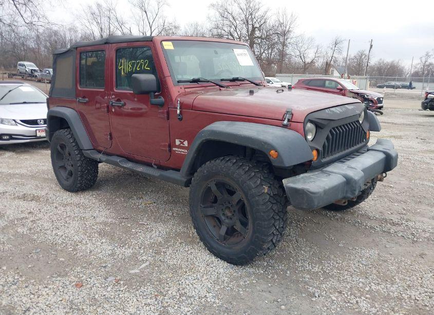 2007 Jeep Wrangler UNLIMITED X (VIN 1J4GA39187L109639) main photo