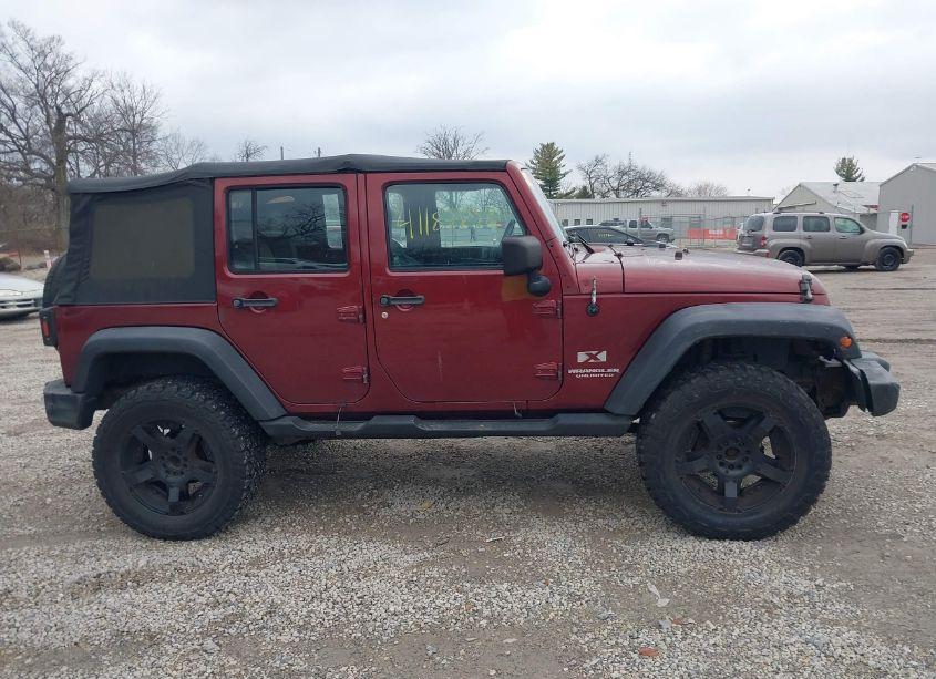 Photo 13 of 2007 Jeep Wrangler UNLIMITED X (VIN 1J4GA39187L109639)