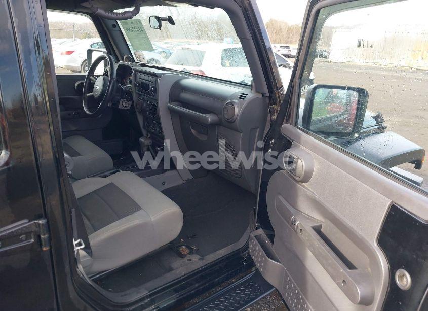 Photo 5 of 2008 Jeep Wrangler UNLIMITED X (VIN 1J4GA39188L510710)