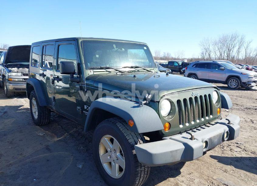 2008 Jeep Wrangler UNLIMITED X (VIN 1J4GA39188L569756) main photo