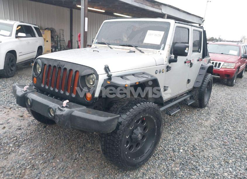 Photo 2 of 2007 Jeep Wrangler UNLIMITED X (VIN 1J4GA39197L123209)