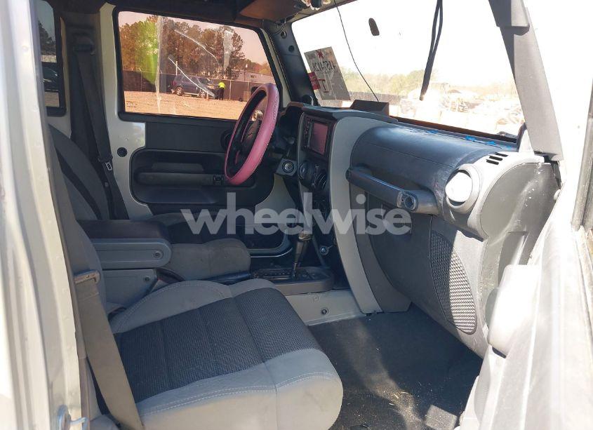 Photo 5 of 2007 Jeep Wrangler UNLIMITED X (VIN 1J4GA39197L123209)