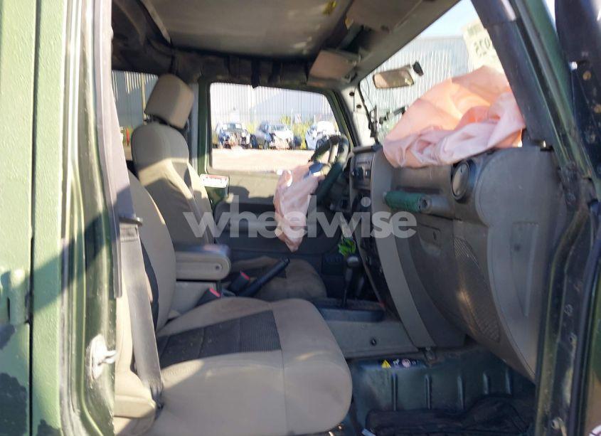 Photo 5 of 2008 Jeep Wrangler UNLIMITED X (VIN 1J4GA39198L612727)