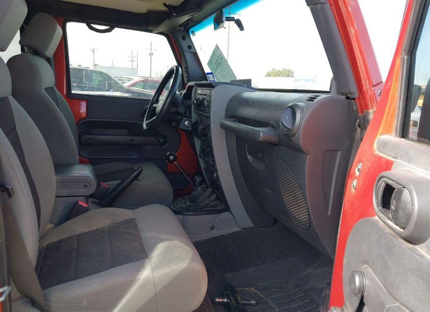 Photo 5 of 2009 Jeep Wrangler UNLIMITED X (VIN 1J4GA39199L782796)