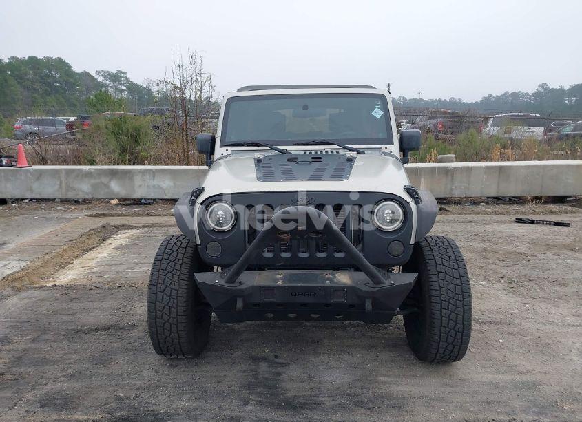 Photo 12 of 2007 Jeep Wrangler (VIN 1J4GA391X7L107424)
