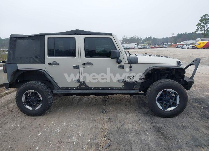 Photo 13 of 2007 Jeep Wrangler (VIN 1J4GA391X7L107424)
