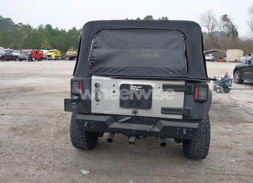 Photo 16 of 2007 Jeep Wrangler (VIN 1J4GA391X7L107424)